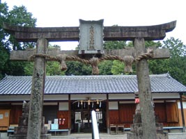 赤阪上之山神社